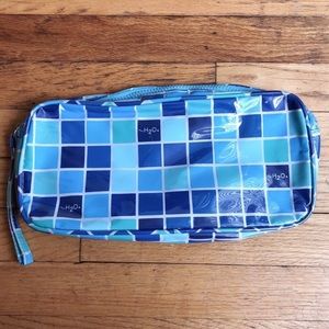 H2O Makeup Bag